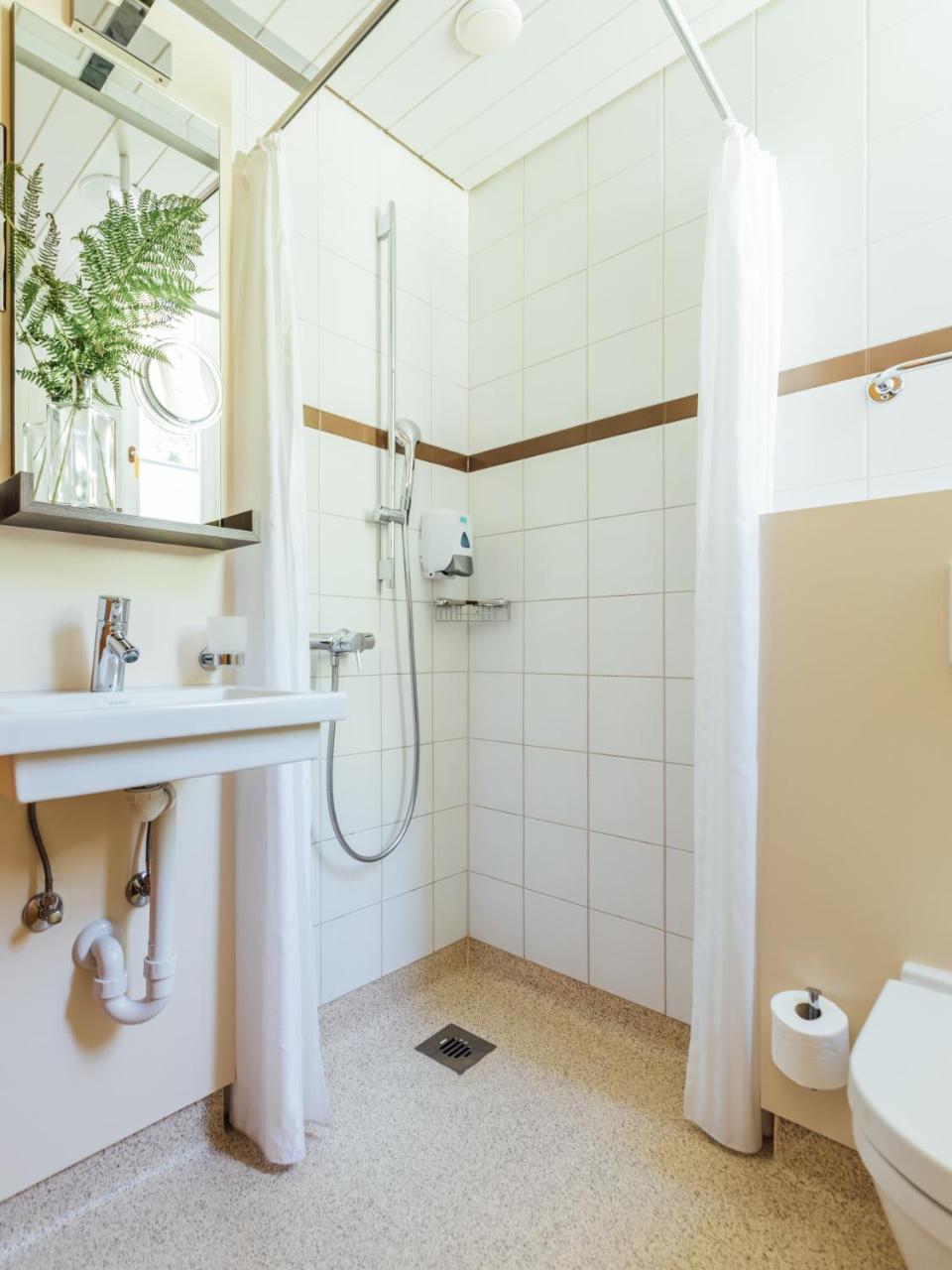 Budget Rooms Gstaad Schönried Zewnętrze zdjęcie